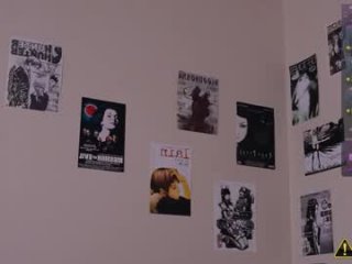 sasha_dessire live webcam thumbnail