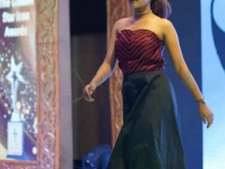 sassy_model live webcam thumbnail