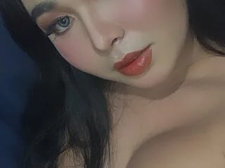 Scarlet_walker08 live webcam thumbnail
