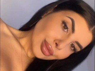 Scarlett-Dream live webcam thumbnail