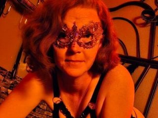 Scarlett_Switch live webcam thumbnail