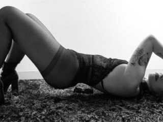 scarlette69 live webcam thumbnail