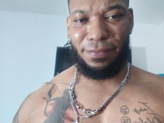 SELFSUCK_KING_420 live webcam thumbnail