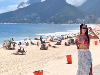 SERENAA__ live webcam thumbnail