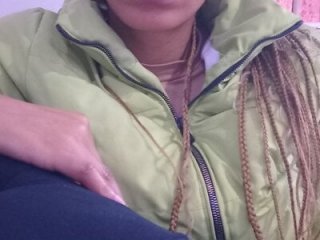 SEXYELLOWALICE live webcam thumbnail