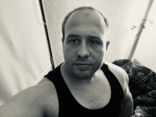 Sebastian24589 live webcam thumbnail