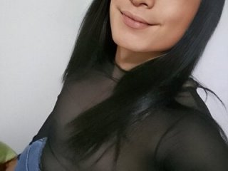 Selena_Nova live webcam thumbnail