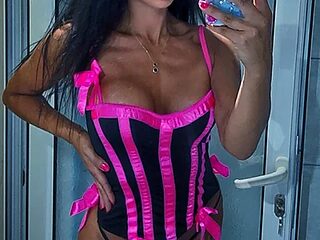 Selenna_Dream live webcam thumbnail