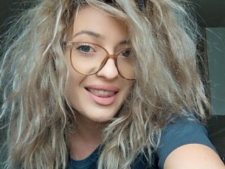 Selenna_emma live webcam thumbnail