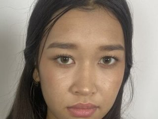SelinaLukas live webcam thumbnail