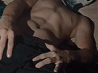 Sempai_Moon live webcam thumbnail