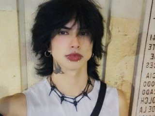 Seraphiell live webcam thumbnail