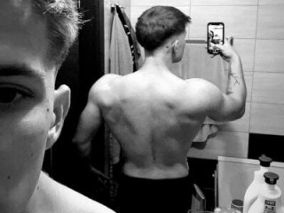 Sexaddict05 live webcam thumbnail