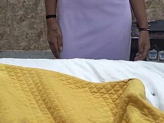 Sexfound01 live webcam thumbnail