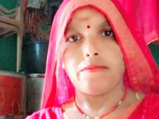 Sexi_savita live webcam thumbnail