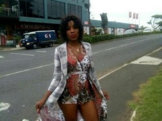 SexyLipss_ live webcam thumbnail