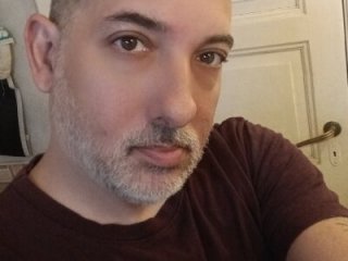 Sexyguycumming live webcam thumbnail