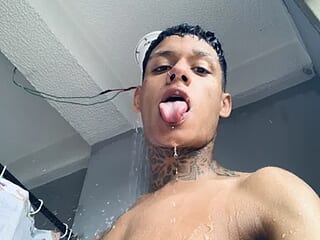 sebas_cadavid live webcam thumbnail