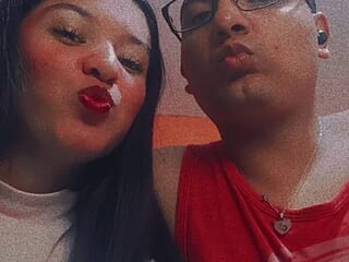 sebas_n_laura live webcam thumbnail