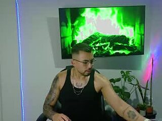 sebastianvelasco live webcam thumbnail