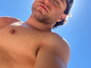 sebavalentino live webcam thumbnail
