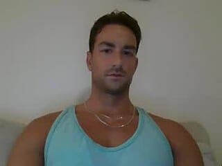 secretly_hardd live webcam thumbnail