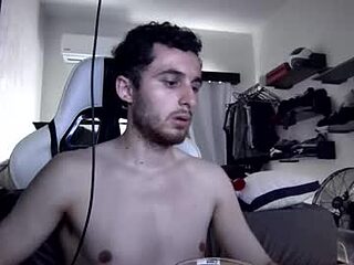 senitzzu live webcam thumbnail