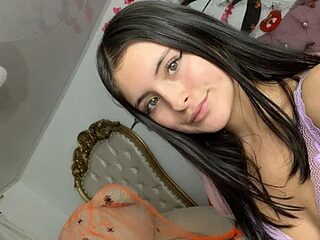 serenaa_velvett live webcam thumbnail