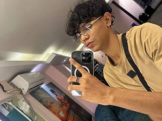 sex_boy33_ live webcam thumbnail
