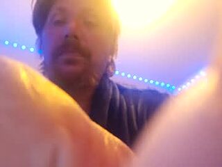 sexfreek2026 live webcam thumbnail