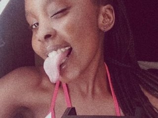 sexxyykittyy live webcam thumbnail