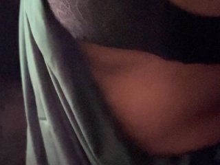 sexy-bu live webcam thumbnail