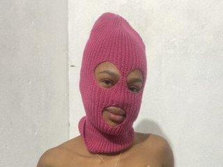 sexy-colombiana live webcam thumbnail