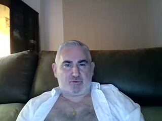sexy_italiandaddy live webcam thumbnail