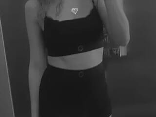 sexy_sadiee live webcam thumbnail