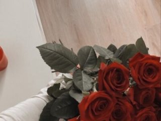 sexybatwomen33 live webcam thumbnail