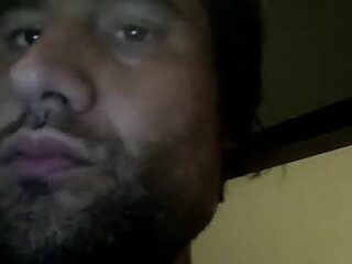 sexybeastyyy live webcam thumbnail