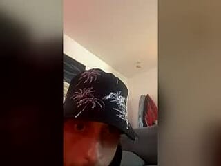 sexybigboobyiu live webcam thumbnail