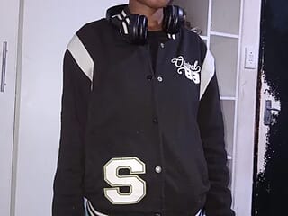 sexybitchh22 live webcam thumbnail