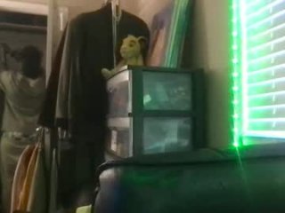sexyftmfucktoy live webcam thumbnail