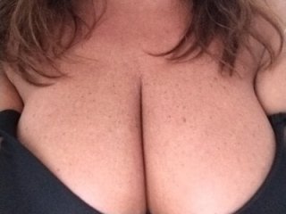 sexyguenda live webcam thumbnail