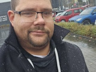 sexykevin17cm live webcam thumbnail