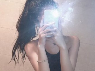 sexyy8818 live webcam thumbnail