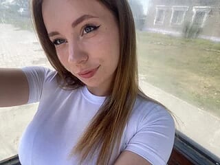 ShaniMckinnon live webcam thumbnail