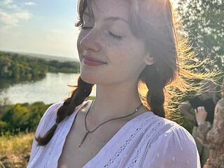 ShantaeClaybourn live webcam thumbnail