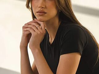 ShardaMantle live webcam thumbnail