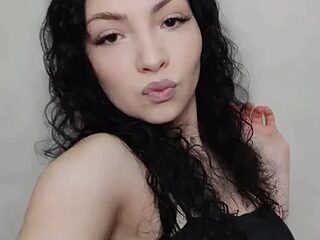 SharieLangan live webcam thumbnail