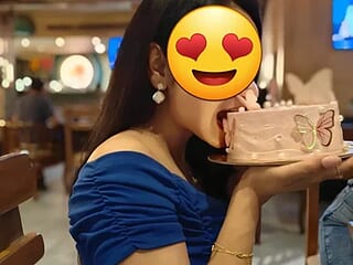 Sharma_Priya live webcam thumbnail