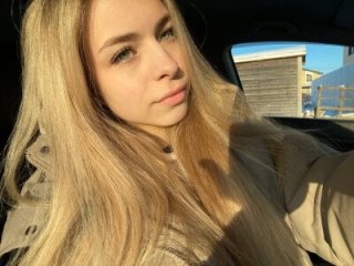 ShinyBarbie live webcam thumbnail