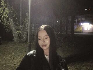 ShinyBunny live webcam thumbnail